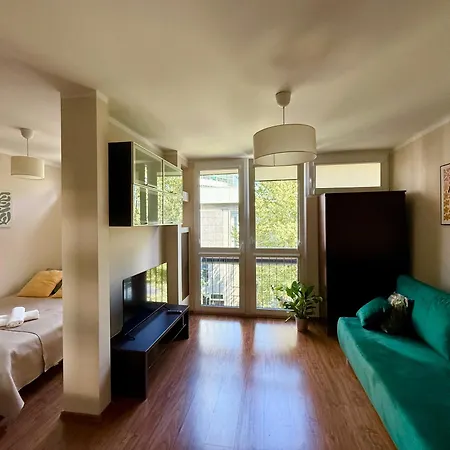 Cozy Jana Pawla Ii Avenue * Varsovie
