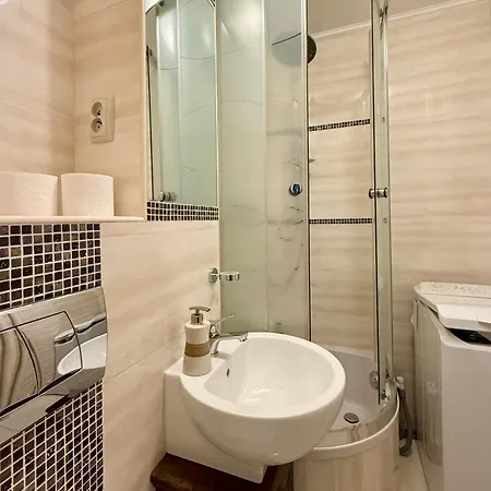Appartement Cozy Jana Pawla Ii Avenue